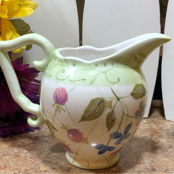 Vintage Hand Painted Creamer "Evelyn" Flowers & Berries By Tracy Porter - Picture 3 of 8